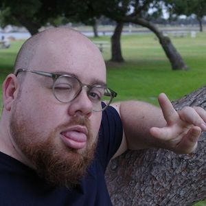 Meet your Posher, Ethan